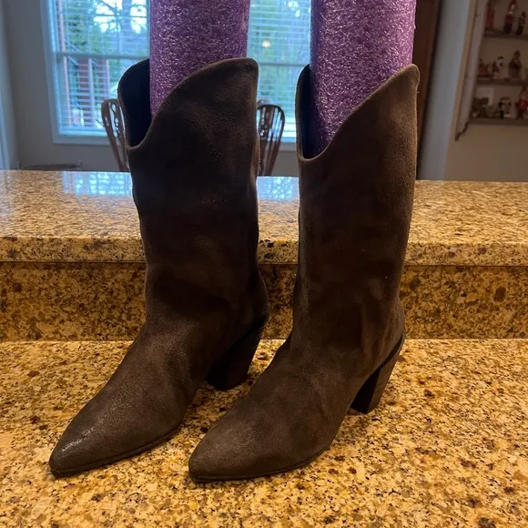 Marsell Brown Suede Cowboy Western Style Boots 37.5 US 7.5 Low Block Heels