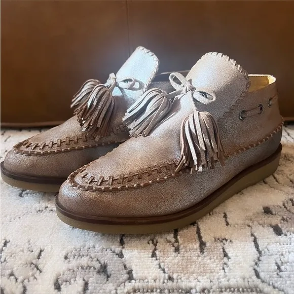 MARTHA STEWART X AEROSOLES Shirley Bronze Metallic Leather Tassle Moccasins 8.5