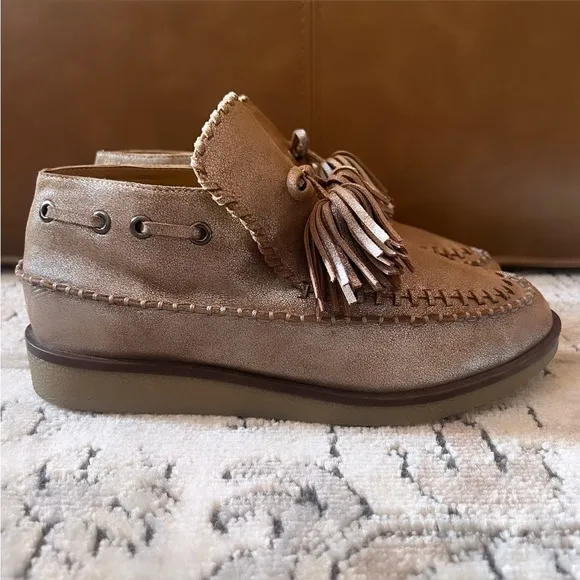 MARTHA STEWART X AEROSOLES Shirley Bronze Metallic Leather Tassle Moccasins 8.5