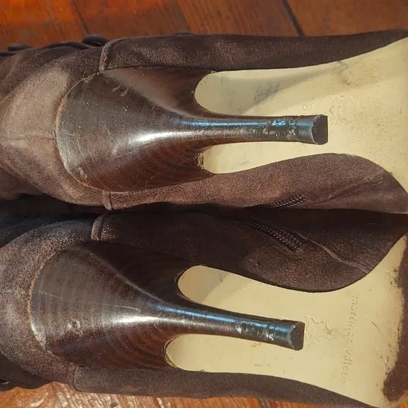 Martinez Valero Bliss Suede Heeled Boots Sz 8
