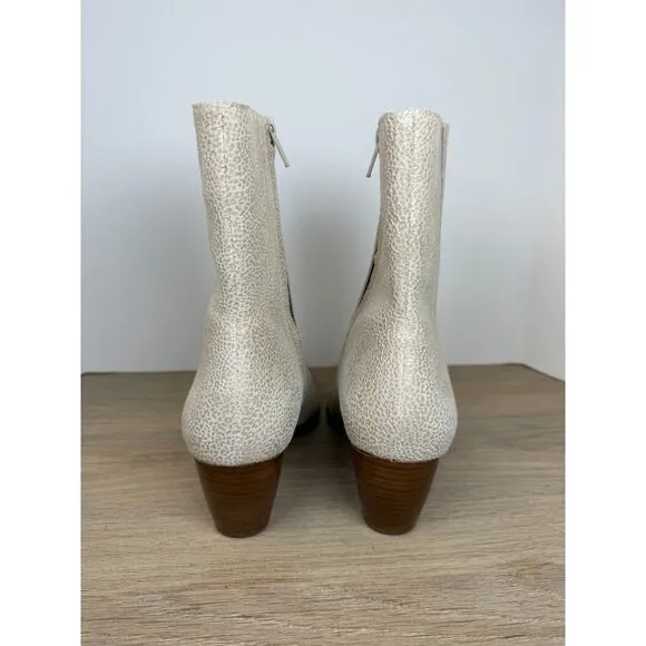 Matisse Women's Size 9.5M Cream Caty Ankle Booties Block Heels Side Zip