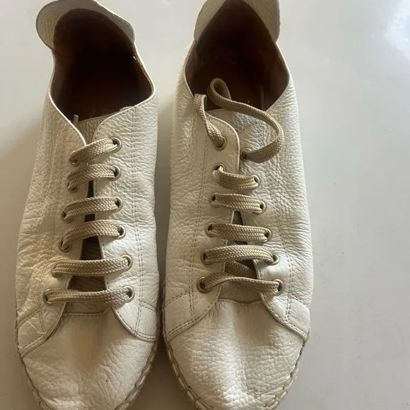 Maypol leather casual tennis shoes