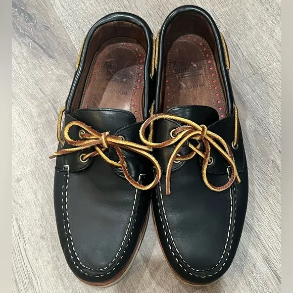 Men’s Allen Edmonds 9.5D 2 Eye Full Leather Westbrook Boat Shoe Dark Blue EUC