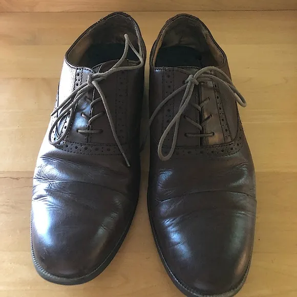 Mens Penguin leather Oxford shoes -size 9