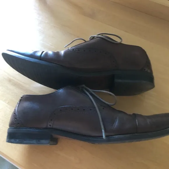 Mens Penguin leather Oxford shoes -size 9