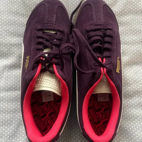Men’s Puma Purple and Cream Retro Sneakers with Textured Sole
