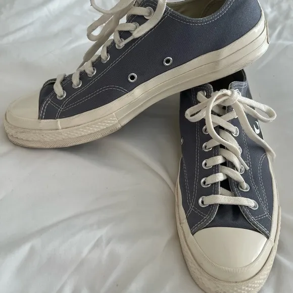 Men’s size 10 Converse COMME DES GARCONS Play X Chuck 70’s low steel gray shoe.