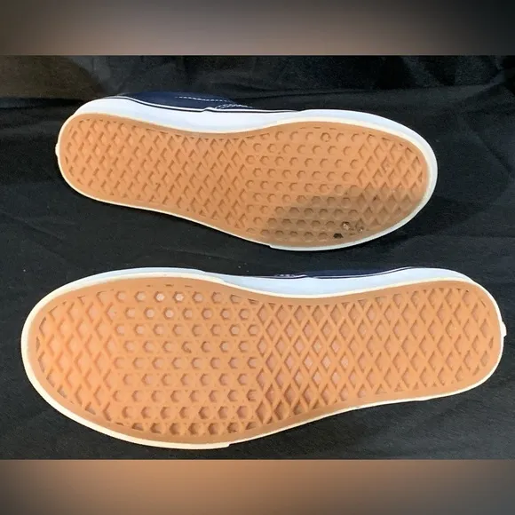 Men’s Vans Era 59 shoes, Navy and Leather Brown color. Size 9, old school.