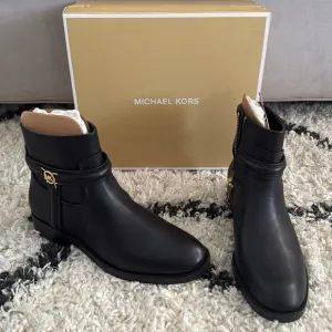 Michael Kors Black Women's Ankle Boots Size 6.5 LN