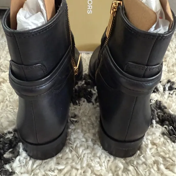 Michael Kors Black Women's Ankle Boots Size 6.5 LN