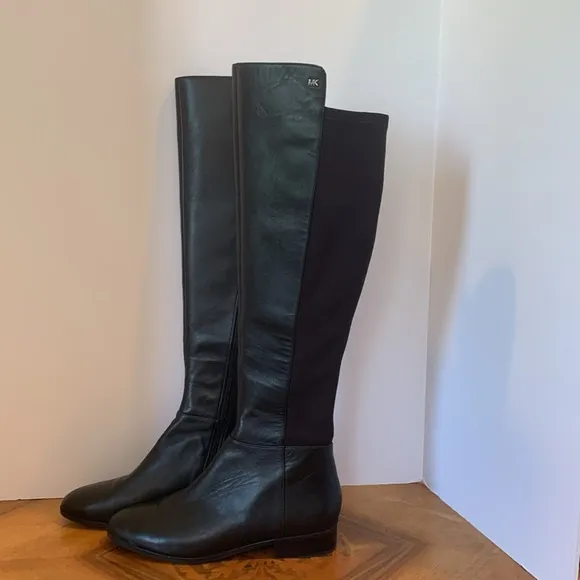 Michael Kors Bromley Black Leather Knee High Flat Riding Boots Women’s Size 8