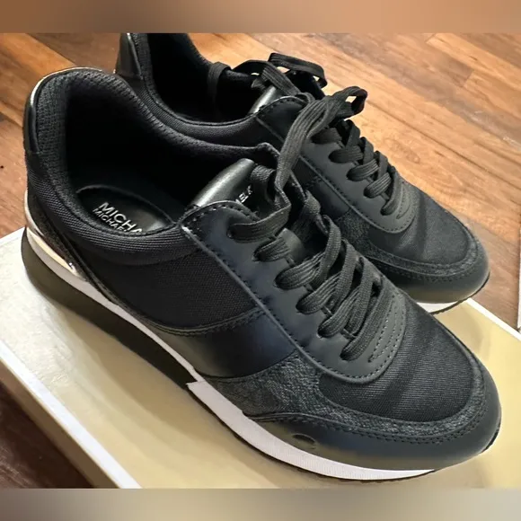 Michael Kors Canvas shoes