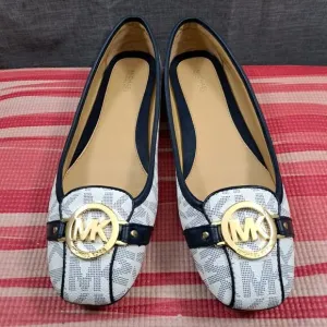 Michael Kors Logo Leather Ballet Flats Size 11M