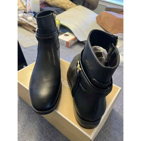 MICHAEL KORS “MINDY” FLAT LOGO BOOTIE BOMBE LEATHER BLACK SIZE 8.5 MSRP$398