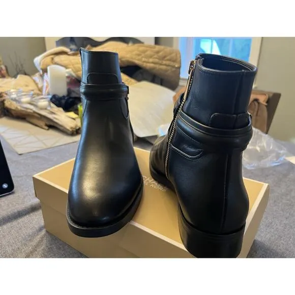 MICHAEL KORS “MINDY” FLAT LOGO BOOTIE BOMBE LEATHER BLACK SIZE 8.5 MSRP$398