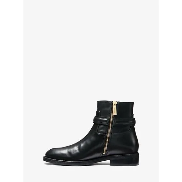MICHAEL KORS “MINDY” FLAT LOGO BOOTIE BOMBE LEATHER BLACK SIZE 8.5 MSRP$398