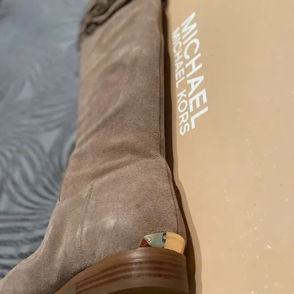 Michael Kors Rhea Flat Boots NWOT