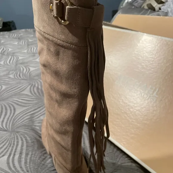 Michael Kors Rhea Flat Boots NWOT