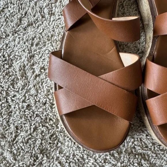 Michael Kors womens Darby Sandals Women's Brown Strappy Sandals leather size 10