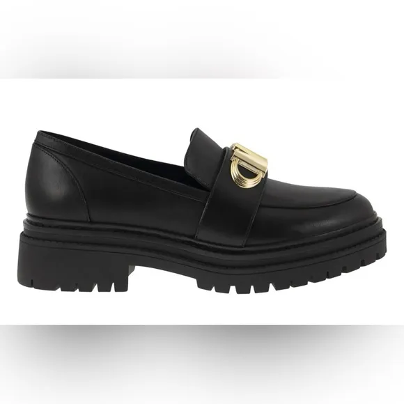 MICHAEL Michael Kors NWOT Upper Leather Moccasin Shoes with gold hardware.