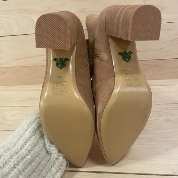 Michaela V Marta Suede Pointed Toe Heeled Boots Tan 38 EU