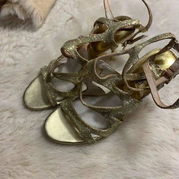 Michael Kors  Yvonne Gold glittered strappy heels size 8