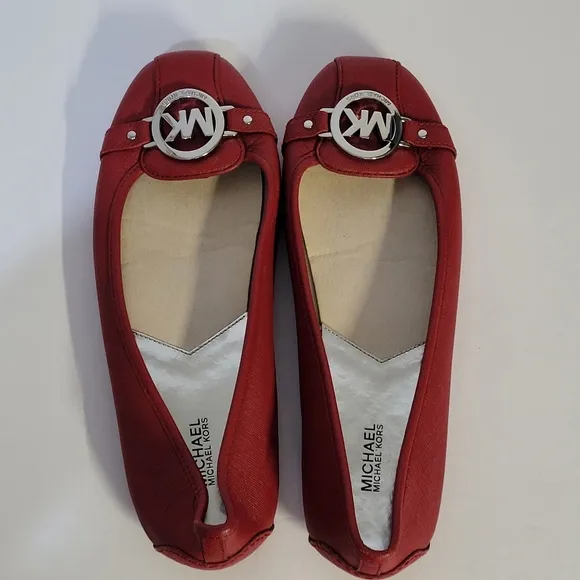 Micheal Kors Leather Fulton Flats Size 9