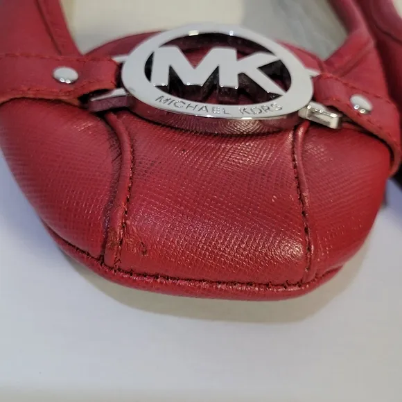 Micheal Kors Leather Fulton Flats Size 9