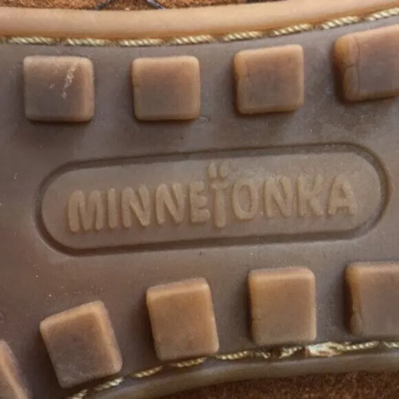 Minnetonka (6) Cognac Suede Tramper Mid-Calf Double Fringe Moccasins Boots