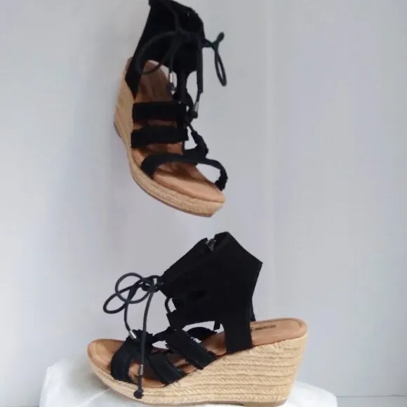 Minnetonka Black Suede Gladiator Style Wedge Sandals with Tassles &amp; Fringes Sz8