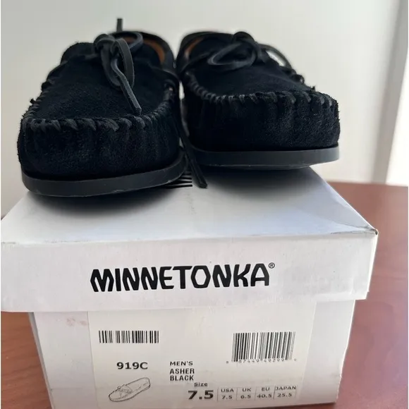 Minnetonka Black Suede Leather Slip-On Boat Shoes, Moccasins, Mens Size 7.5