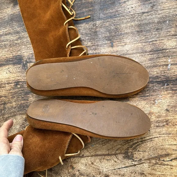 Minnetonka brown suede front leather lace up  moccasin flat boots size 8