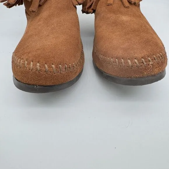 Minnetonka Brown Suede Moccasin Calf Boots 3 Layer Fringe Size 9 Style 1632