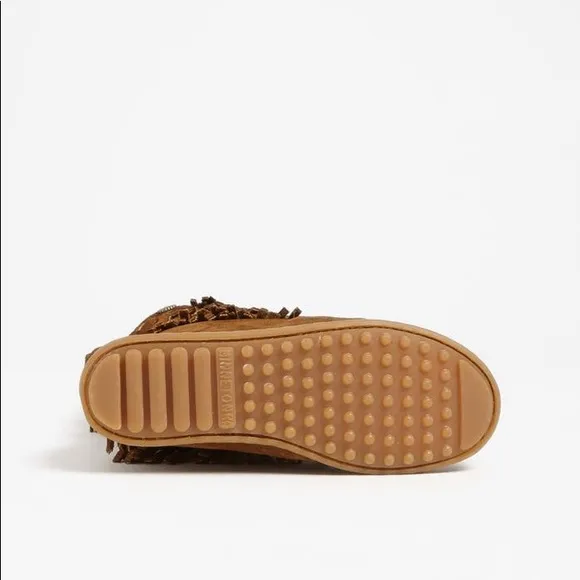 MINNETONKA Fringe Dusty Brown Boots