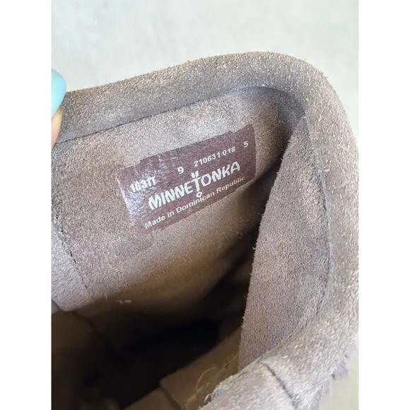 Minnetonka Moccasins 3 Layer Fringe Boot Brown Suede 1632 Calf High Boots Size 8