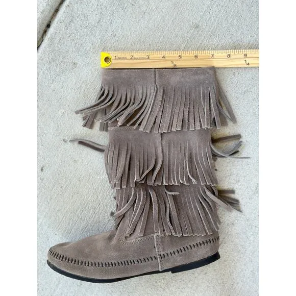 Minnetonka Moccasins 3 Layer Fringe Boot Brown Suede 1632 Calf High Boots Size 8