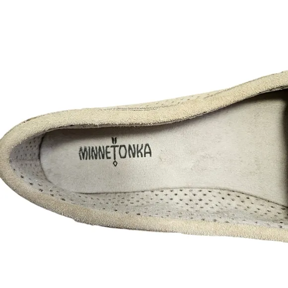 Minnetonka Moccasins Perforated Leather Ballet Flats Loafers