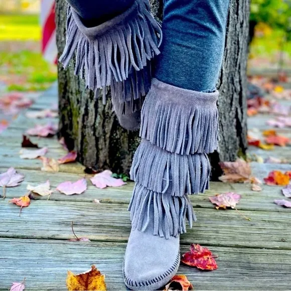 MINNETONKA Moccasins Tall Fringe Leather Boots