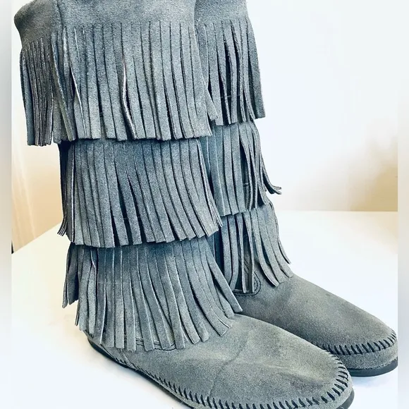 MINNETONKA Moccasins Tall Fringe Leather Boots