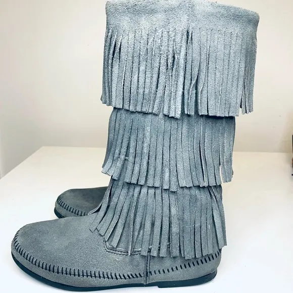 MINNETONKA Moccasins Tall Fringe Leather Boots