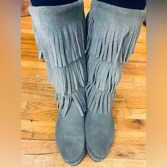 MINNETONKA Moccasins Tall Fringe Leather Boots