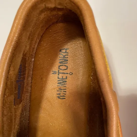 Minnetonka Moosehide Classic Moccasin  - Natural Size 11