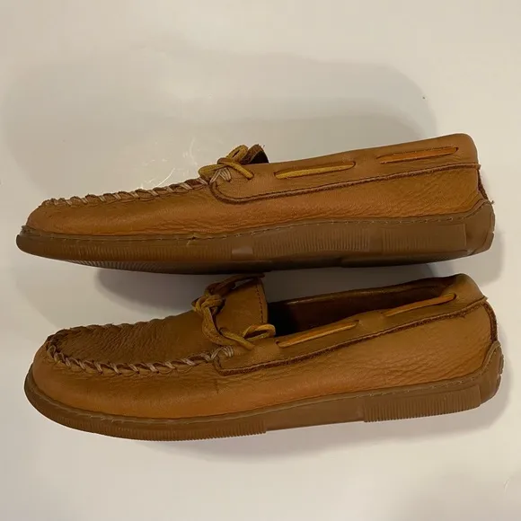 Minnetonka Moosehide Classic Moccasin  - Natural Size 11