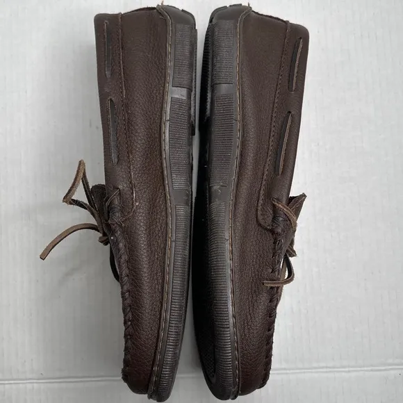 MINNETONKA MOOSEHIDE CLASSIC MOCCASINS Men's Size 13 Chocolate