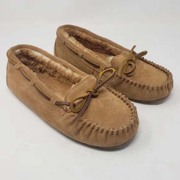 Minnetonka Tan Suede Leather Moccasins Womens Size 10 Slip On Leather Tie Front