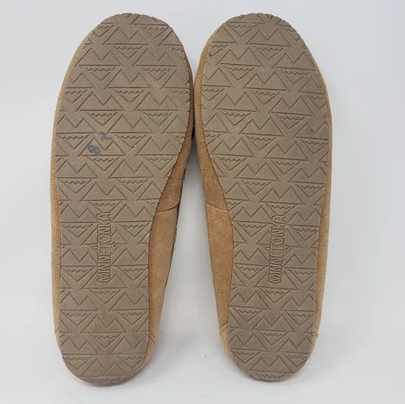 Minnetonka Tan Suede Leather Moccasins Womens Size 10 Slip On Leather Tie Front