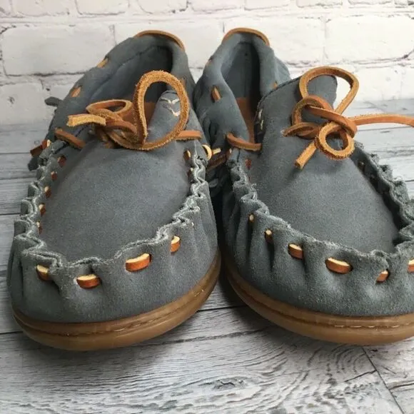 Minnetonka Unisex Adult Size Men10/Women12 Blue Suede Slip On Fringe Moccasins