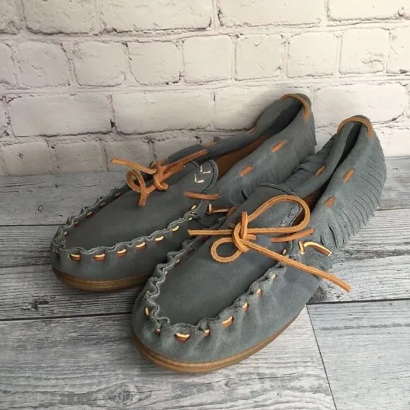 Minnetonka Unisex Adult Size Men10/Women12 Blue Suede Slip On Fringe Moccasins