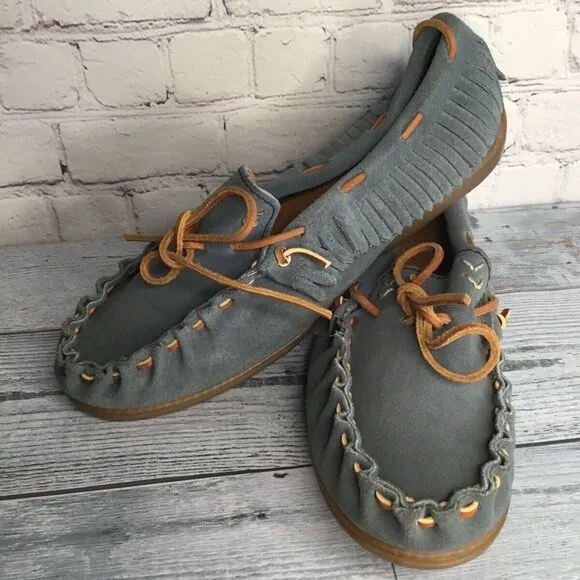 Minnetonka Unisex Adult Size Men10/Women12 Blue Suede Slip On Fringe Moccasins