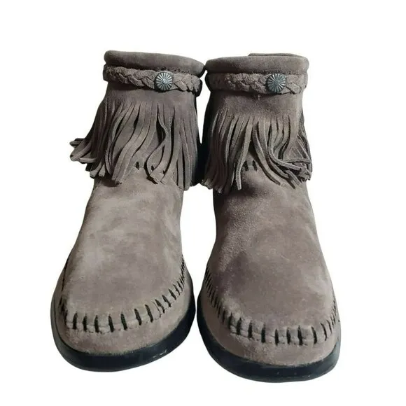 Minnetonka Womens Gray Suede Fringe Hi Top Zip Narrow Ankle Boots Bootie…